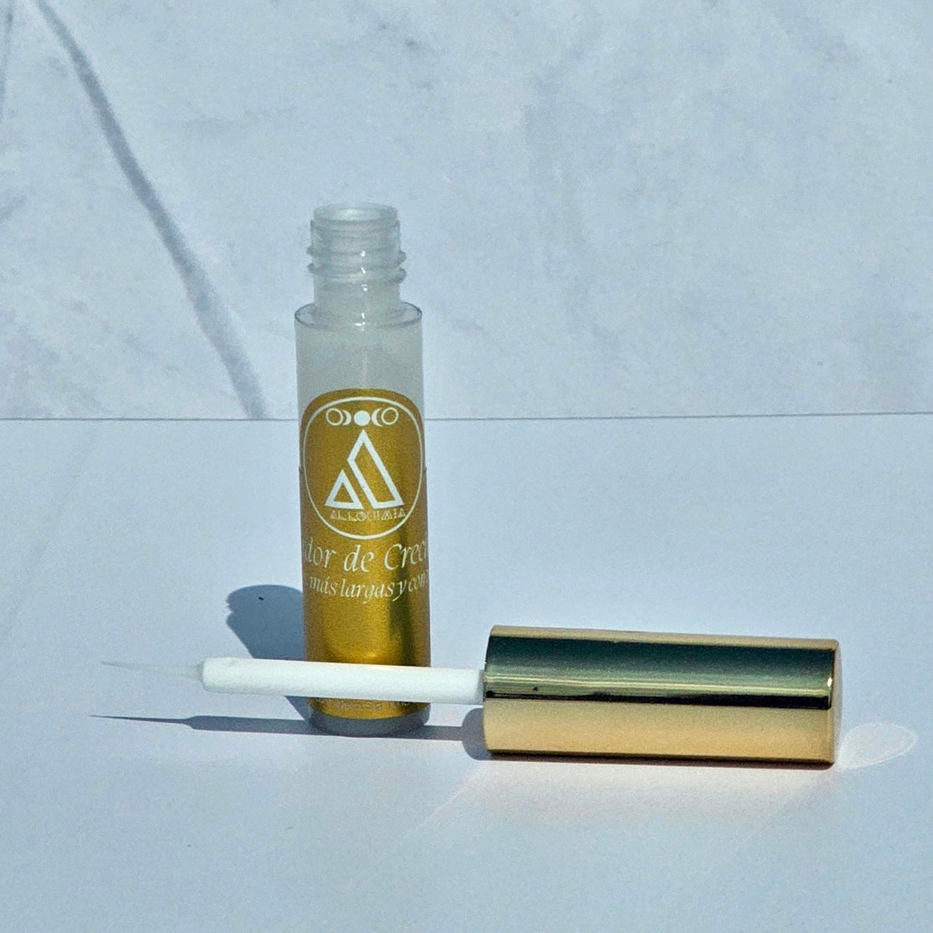 Acelerador de crecimiento de pestañas